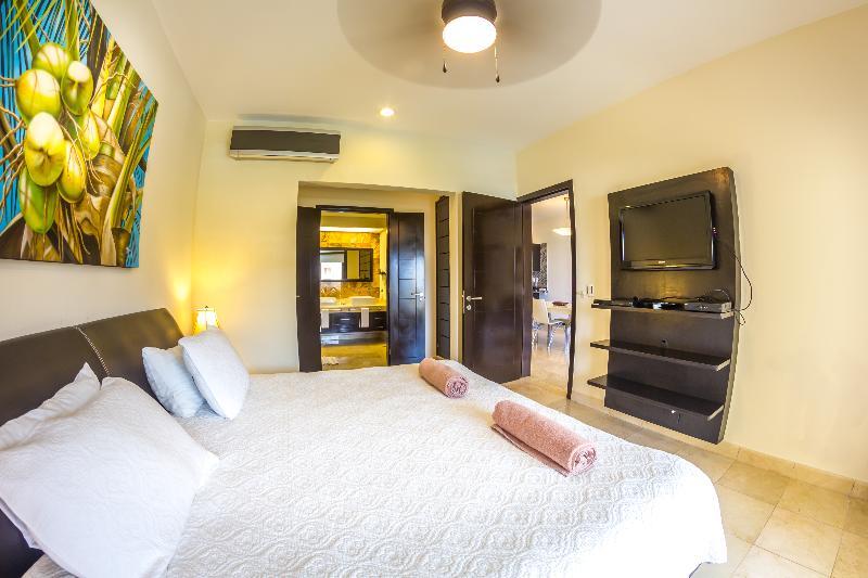 El Faro Oceanfront Apartments By Bvr Playa del Carmen Exterior foto